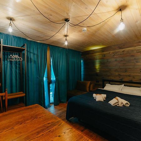 Hotel Wanderholic Telavi Esterno foto