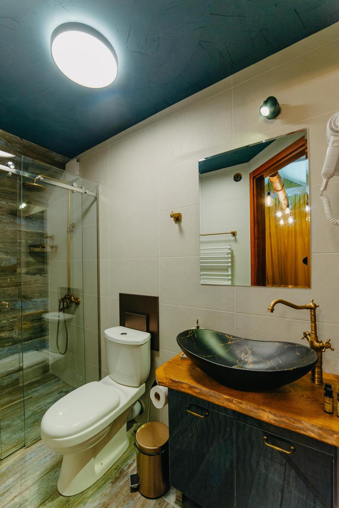 Hotel Wanderholic Telavi Esterno foto