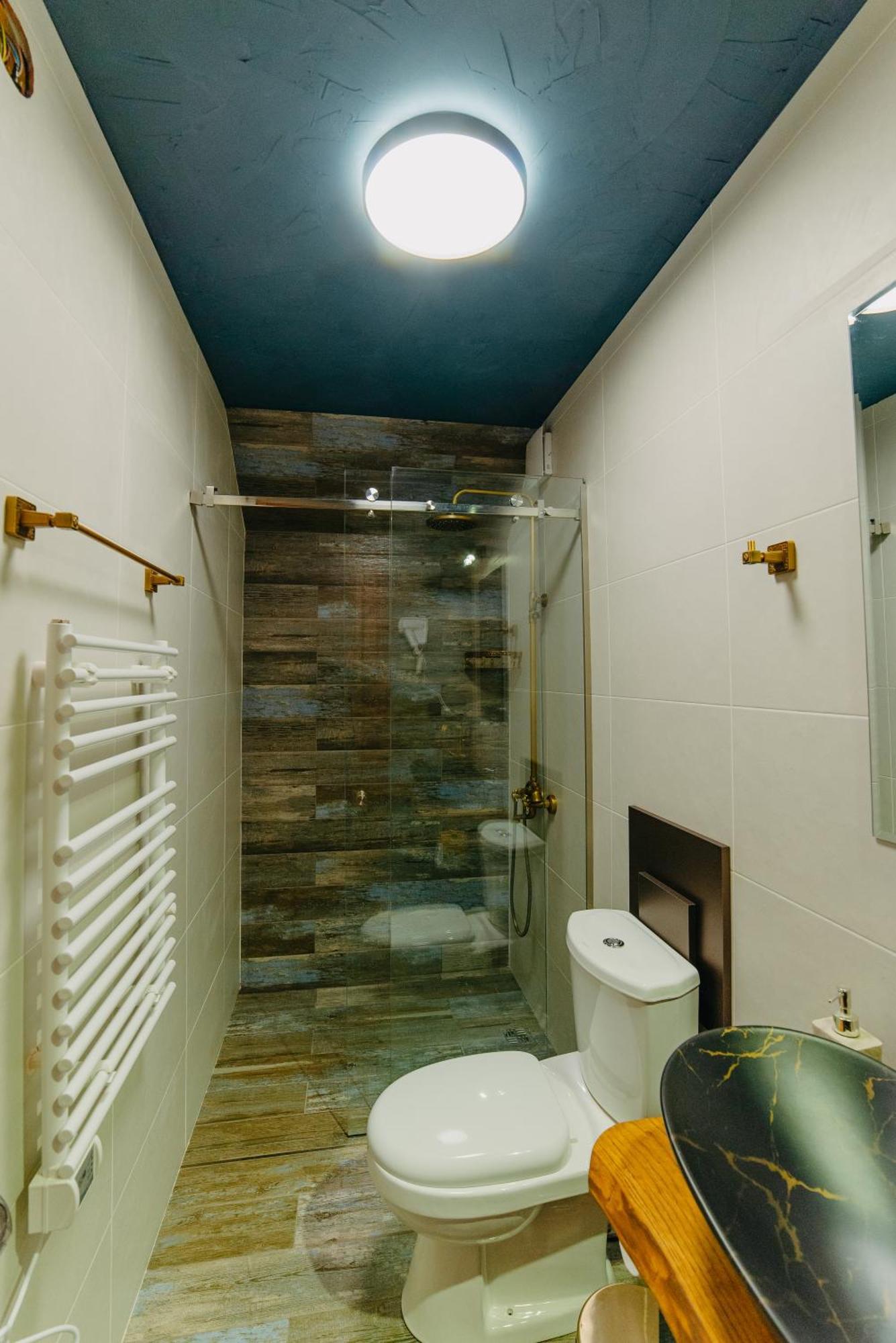 Hotel Wanderholic Telavi Esterno foto